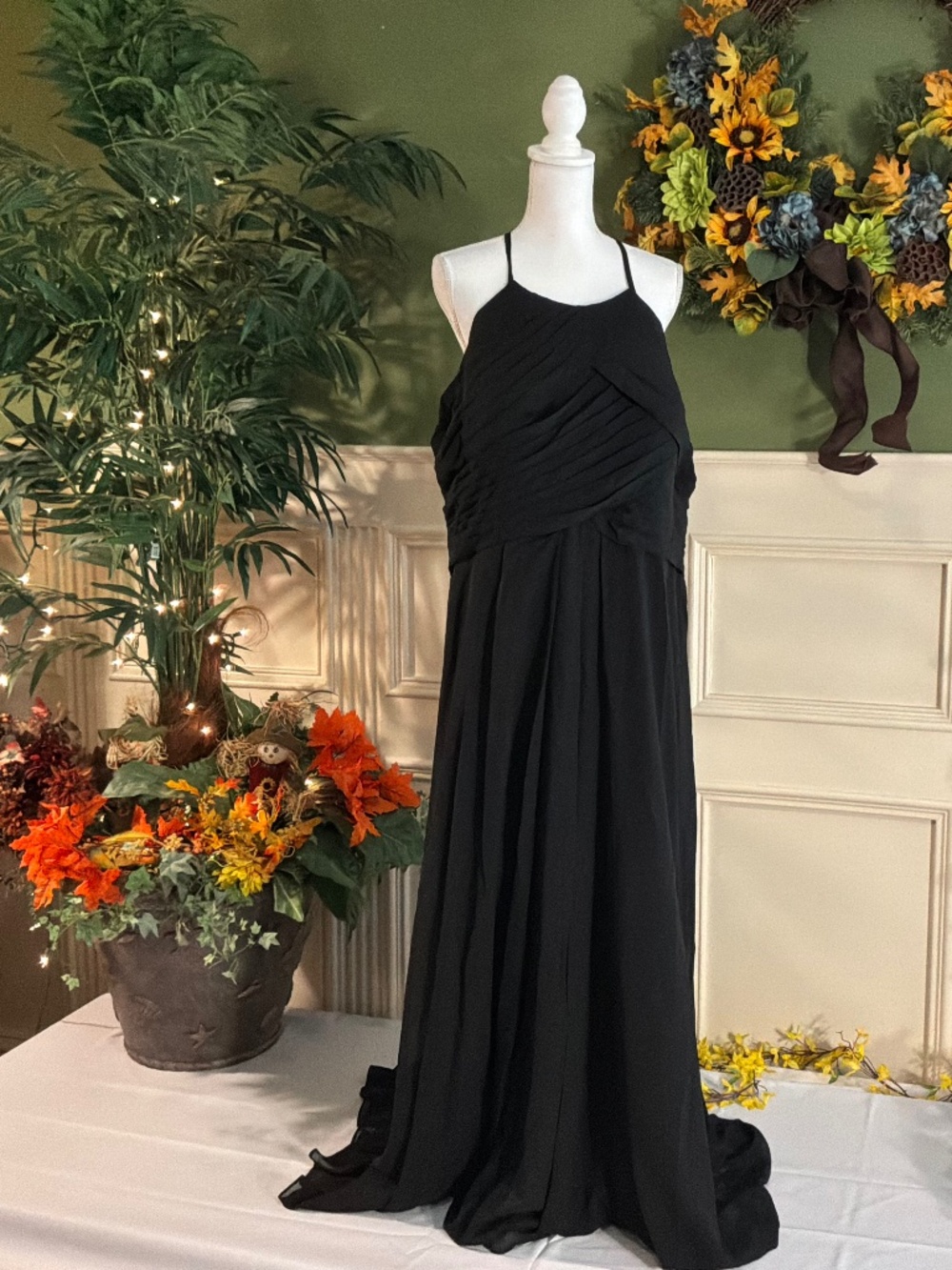Formal long Black chiffon dress